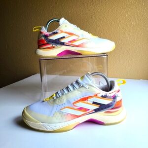 adidas AVACOURT Shoes Women's, White, Size 8